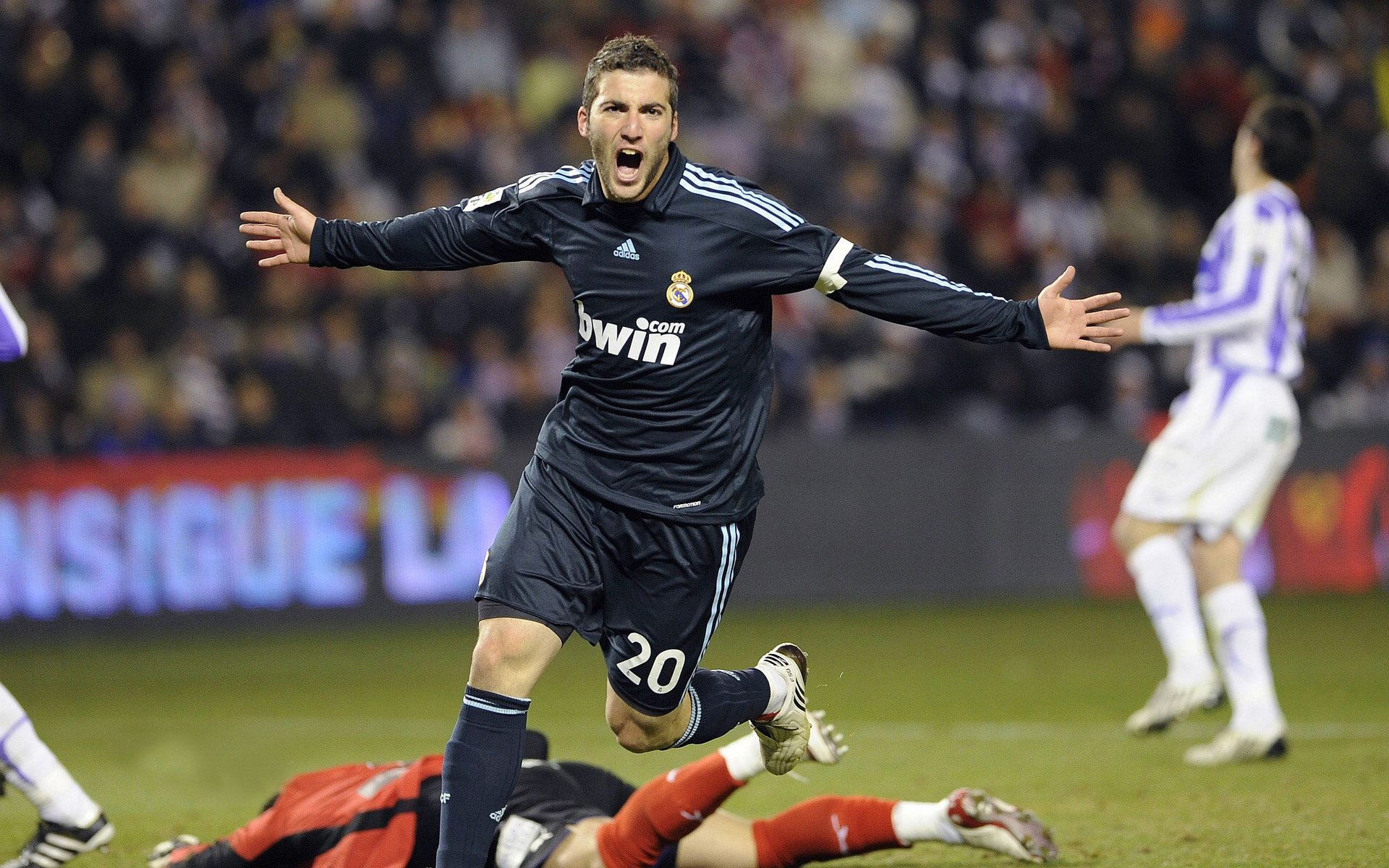 五大联赛战术变革是否真正实现节奏现代化,五大联赛战术变革是否真正实现节奏现代化