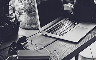 欧洲足坛转会新风向：超级巨星纷纷加盟豪门，欧洲足坛转会汇总