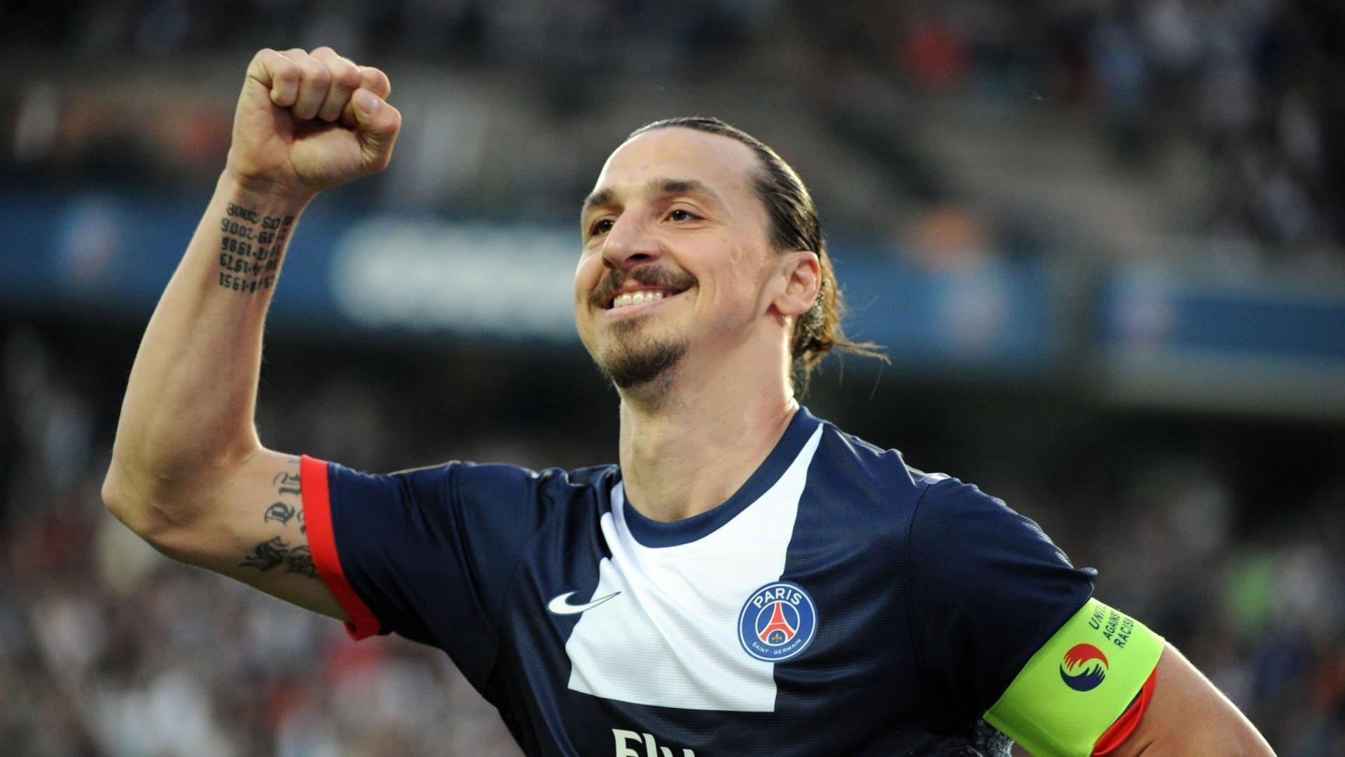 英超巅峰对抗：攻守转换精彩纷呈，英超锋线排名